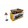 OPO 10 - Voiture Miniature Atlas DeAgostini Dinky Toys Peugeot 504 Cabriolet Marron 1423 + Panneau de signalisation Inclus / 