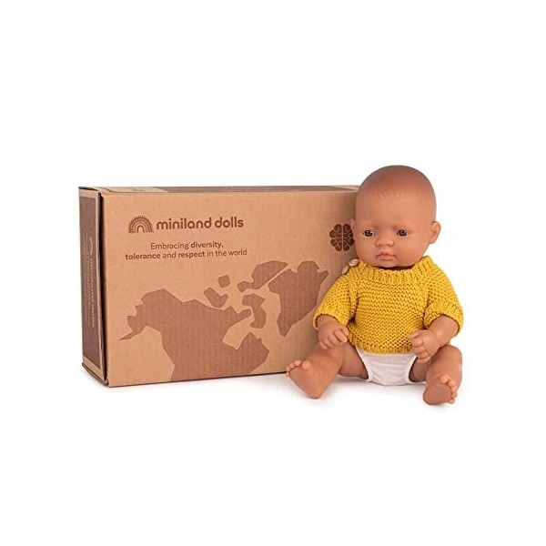 Miniland Ensemble Cadeau Dolls : poupée bébé Latino-américaine 32 cm Plus Ensemble Sea, Multicolore, 31217