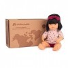 Miniland Ensemble Cadeau Dolls : Poupée bébé Asiatique 38 cm Plus Ensemble Dune, Multicolore, 31219