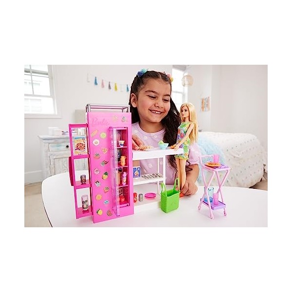 Barbie Coffret Extension Cuisine Avec Poupée Et Garde-Manger, Plus De 30 Accessoires, Meubles Maison De Poupée, Feuille Stick