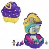 Polly Pocket Coffret Univers Le Café Cupcake avec 2 mini-figurines et accessoires, autocollants et 5 surprises cachées, jouet