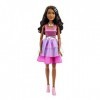 Barbie Grande Poupée Mannequin Brune Fashionistas Avec Une Robe Rose Irisée, 71 Cm, Collier Et Barrettes À Cheveux, Jouet Enf