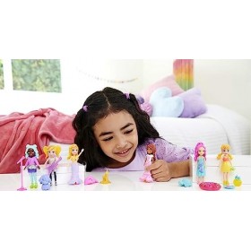 Polly Pocket Jouet de voyage avec deux poupées de 7,5 cm et 25 accessoires, pack de mode dextérieur avec 2 pièces incandesce