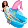 Barbie Ensemble de jeu pour poupée et piscine, brunette en écume de mer, maillot de bain une pièce avec piscine, toboggan, se