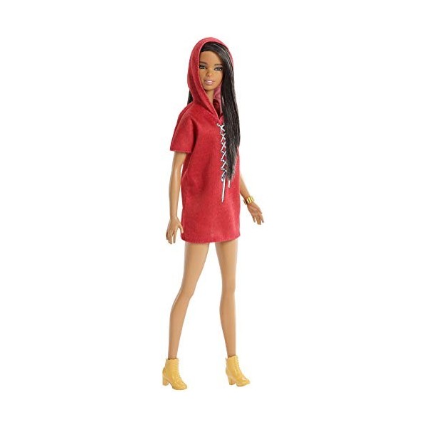 Barbie Fashionistas poupée mannequin 89 aux cheveux noirs avec robe sweatshirt rouge, jouet pour enfant, FJF49