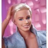 Barbie Le Film - Poupée Mannequin Ken Avec Ensemble En Jean Inspirée Du Film, Avec Les Sous-Vêtements Originaux Emblématiques