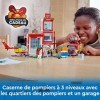 LEGO 60320 City Fire La Caserne des Pompiers, Set avec Garage, Jouet Camion et Hélicoptère pour Les Enfants dès 6 Ans