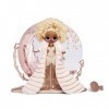 L.O.L. Surprise! Holiday OMG 2021 Poupée Mannequin de Collection - NYE Queen – avec Tenues dorées, Accessoires & Socle Qui s’