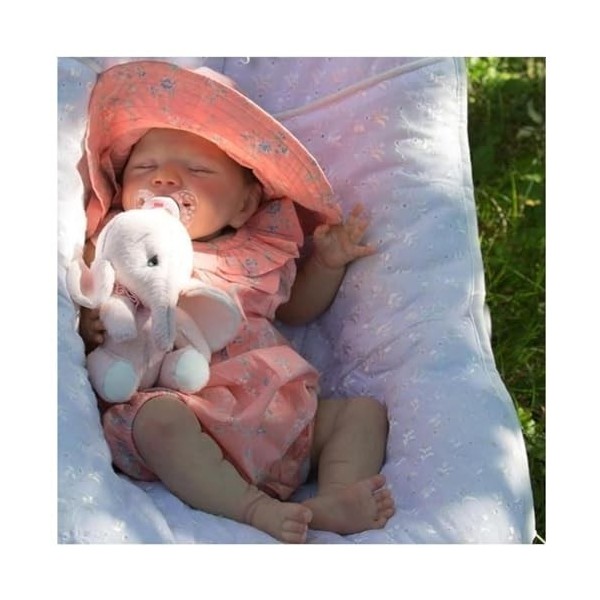 NURII Vraie Bebe Reborn - 18 Pouces Réaliste Bebe Reborn Souple Silicone Vinyle Lifelike, Reborn Bébé Fille Toddler Jouet Cad