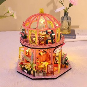 Maison de Poupée Miniature Cadeau Romantique Creative Room LED Lights House