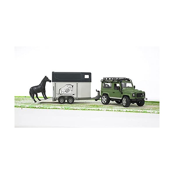 Bruder Landrover Defender Met Paardentrailer En Paard