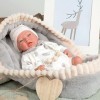 ARIAS - Poupée Reborn Erik 40 cm, avec Habillement et Bonnet, en nacelle Gris, bébé Nouveau-né avec Corps en Vinyle, Accessoi