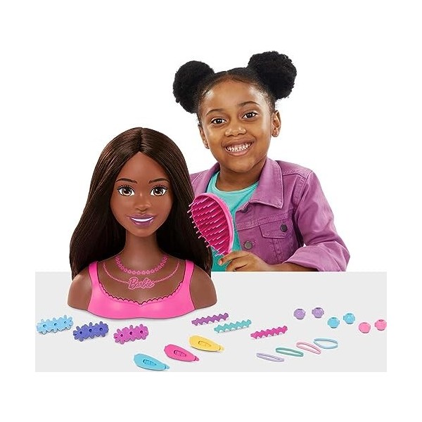 Barbie Tête de poupée avec 20 accessoires colorés, cheveux bruns