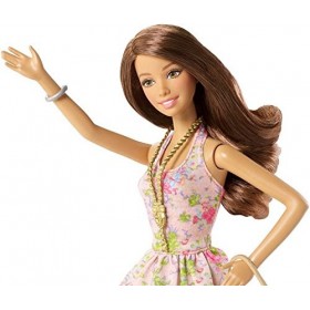 Barbie - Cfg14 - Poupée Mannequin - Fashionistas Teresa