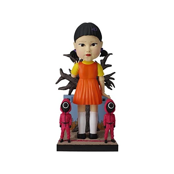 Royal Bobbles Squid Game Young-HEE Poupée 20,3 cm avec protections Bobblescape Bobblehead, figurine réaliste en polyrésine de