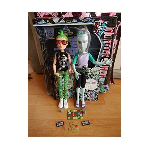 Monster High Lot de 2 mansters Gil Webber et Deuce Gorgon