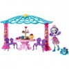 Enchantimals Coffret Le Salon de Thé, Mini-poupée Patter Paon et Figurine Animale Flap avec pergola, table, chaises et access