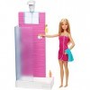 Barbie Mobilier coffret dintérieur poupée et cabine de douche Fonctionnelle avec 3 accessoires de bain, jouet pour enfant, F