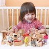 KABENFIS 5 Set Dollhouse Meubles Accessoires avec Une Famille de 6 poupées Décoration Faire Semblant de Jouer Jouets pour Fil