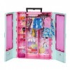 Barbie Coffret Le Dressing de Barbie avec 3 tenues, 3 paires de chaussures, 2 sacs à main, collier et lunettes de soleil, 5 c