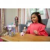 Barbie Famille coffret poupée Skipper baby-sitter apprentissage du pot avec figurine de fillette blonde et accessoires, jouet