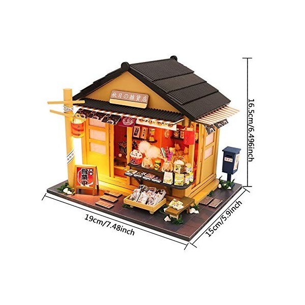 SEPTEMBER -1 : 24 Maquette de style japonais miniature maison de poupée magasin de courses japonais 