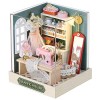 CUTEROOM Kits de maison de poupée miniature à faire soi-même,kit de maison de poupée housse anti-poussière 3D en bois à const