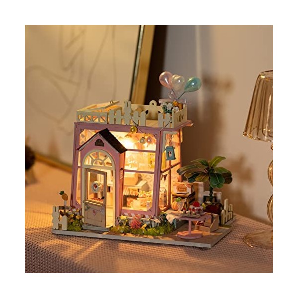 Rolife Maison Miniature Bricolage Fête de Fin dannée - Maison de Poupée - Puzzle en Bois 3D - DÉcoration Cadeau Personnalisé