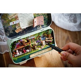 Flever Maison de poupée Miniature Kit de Bricolage Maison créative avec Meubles et Housse pour Cadeau Romantique Saint-Valent