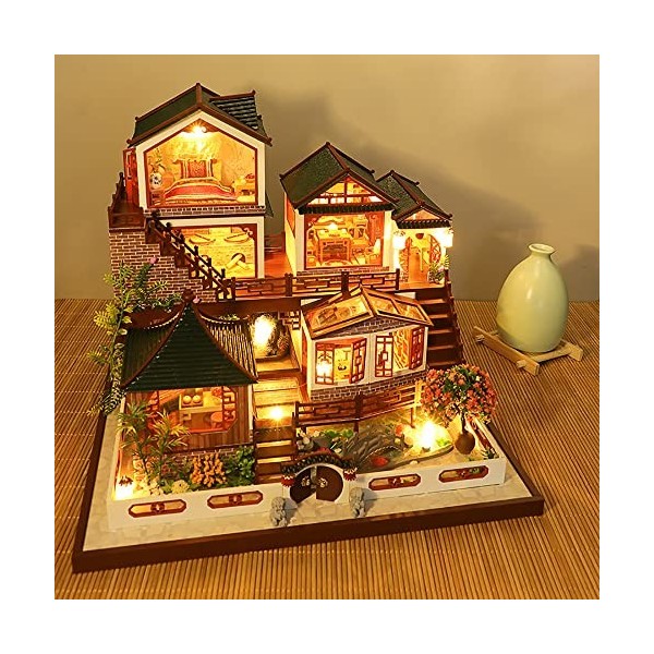 Mini Maison de poupée Set DIY Maison de poupée en Bois Artisanat Mini modèle de Cour Chinoise avec LED Anniversaire Halloween