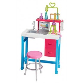 Barbie Métiers Laboratoire de poupées avec bureau de chimiste, accessoires scientifiques, ordinateur portable et tabouret, jo