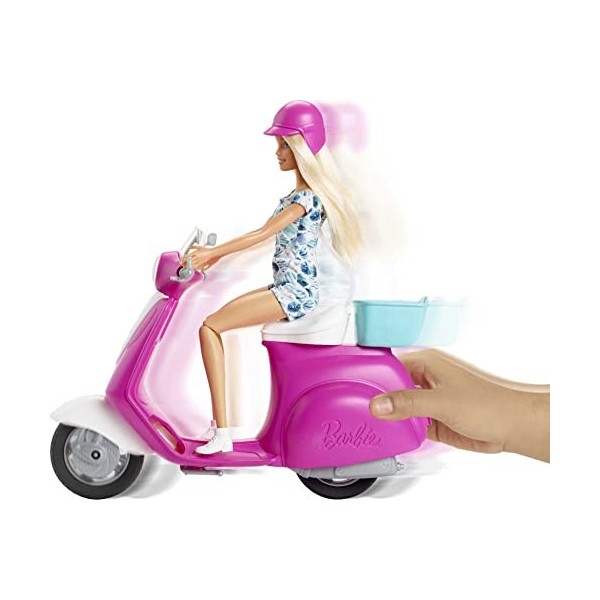 Barbie Mobilier poupée​ blonde avec son scooter rose et blanc, casque inclus, jouet pour enfant, GBK85