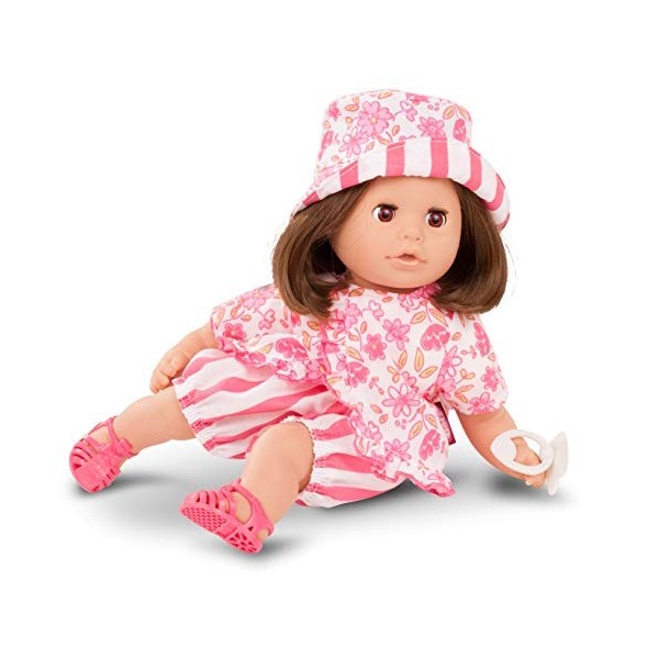 Götz 2116066 Cosy Aquini Stripe Vibes Bathing Doll - Poupée avec des Cheveux Bruns, des Yeux Marron dormants en Set de 7 pièc