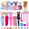 Lot de 45 vêtements et accessoires de poupée, 1 animal de compagnie avec jouets de nettoyage, 10 robes en tissu pour poupées 