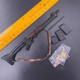 SOYNIA Accessoires de poupée Figurine à léchelle 1/6, Parachutiste Allemand FG42 Modèle Miniature en métal pour Figurine 12"