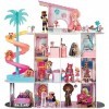 L.O.L. Surprise OMG Fashion House Set de Jeu avec + de 85 Surprises - Maison de Poupée en Bois Véritable avec Piscine, Tobogg