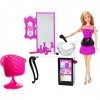 Barbie Salon de Coiffure et poupée Multicolores Mattel CMM 55