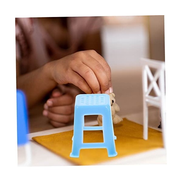 Vaguelly 16 Pièces Chaise Miniature Maison De Poupée Tabourets De Bar Mini Tabourets Jouets Maison De Jeu pour Enfants Jouets