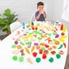 KidKraft 115 Pièces Ensemble de Jouets de Cuisine Tasty Treats, Accessoire pour Dinette, Fruits légumes factices, Accessoires