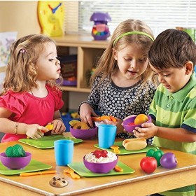 Kit de cuisine pour la classe New Sprouts™ de Learning Resources, 30,5 x 25,4 x 1,6