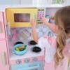 KidKraft Grande Cuisine enfant Pastel en bois incluant accessoires et ustensiles, Dinette avec téléphone, jeu dimitation, Jo