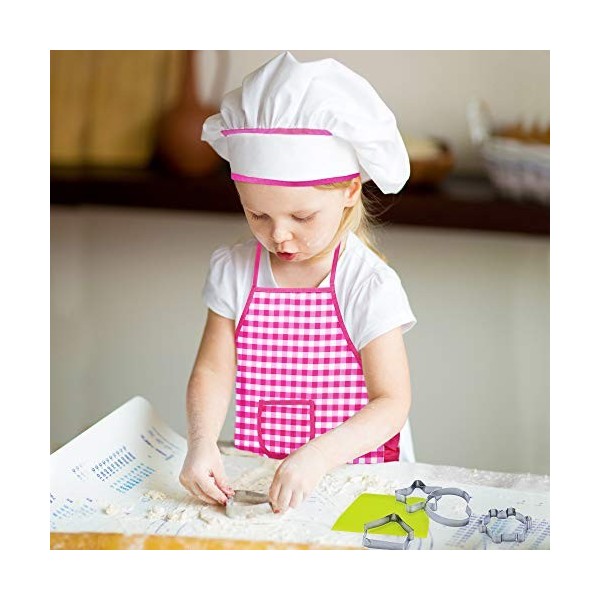 THE TWIDDLERS Kit de Cuisine & Pâtisserie 30 Pièces pour Enfants - Toque de Chef, Tablier, Emporte-Pièces & Plus - Cadeau pou