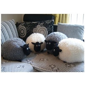 Coussin en peluche en forme de mouton blanc 