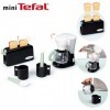 Smoby - Tefal Petit Déjeuner - Grille Pain Fonction Mécanique - Cafetière Express - Tasses + Cuillères - Dès 3 Ans - 310599