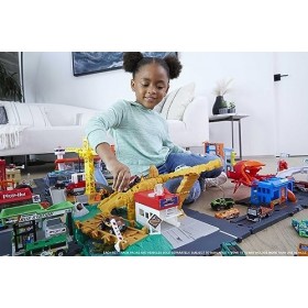Hot Wheels - Coffret Garage City Downtown - Avec 1 Voiture Hot Wheels - Espace pour 4 Véhicules - Compatible Circuits et Kits