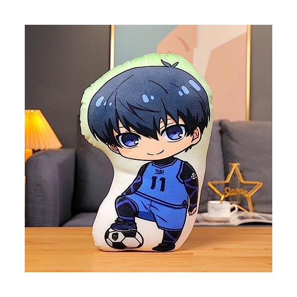 Xinchangda Oreiller en peluche Blue Lock - Anime Rin Itoshi - Doux et mignon - Imprimé personnage - Cadeau danniversaire pou