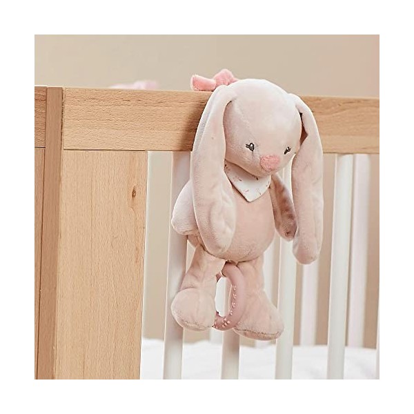 Nattou Mini-Peluche Musicale en polyester, Pomme le Lapin, Berceuse "La-Le-Lu", avec Anneau de Dentition, Env. 23 cm, Alice e