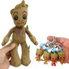 Pethuel Groot Peluche 22 cm Jouet Groot Arbre Peluche Groot Peluche + Groot Keychain 4 pièces Groot Baby Porte-clés A 