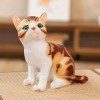 NOpinz Peluche Chat réaliste Jouet en Peluche Chat tigré à Poil Court poupée pour Animaux de Compagnie Jouet décoration Cadea