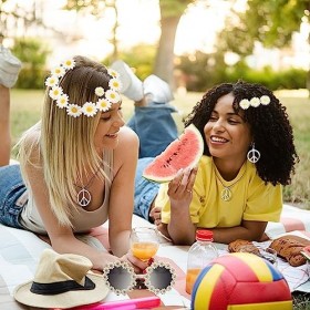 CYUaoao 8Pcs Ensemble de Costume Hippie Style Rétro des Années 70 Déguisement Hippie Kit Signe de la Paix Collier Vintage Lun